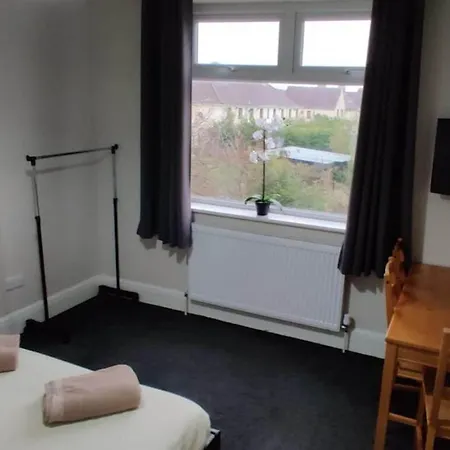 Just Like בית הארחה בריסטול